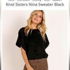 Knotsisters Nina black sweater - size M